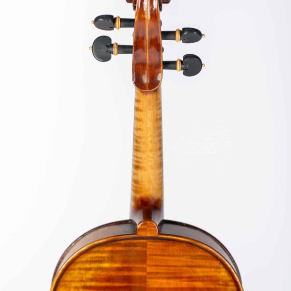 VLA Luthiers Clar EW antic 9 VLA Luthiers Clar EW antic 9 scaled